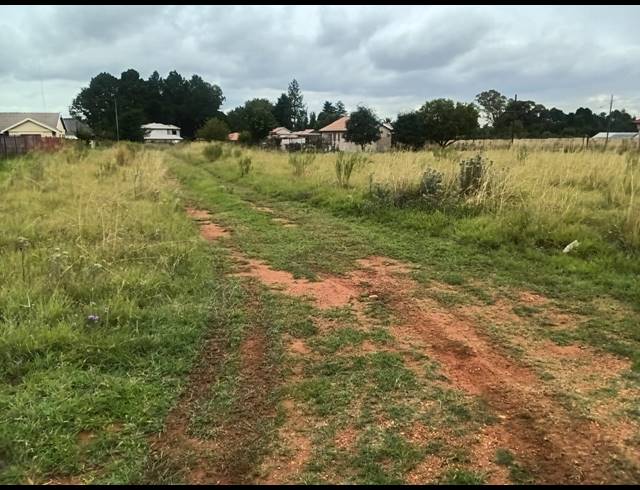 905M² VACANT LAND FOR SALE IN KOOKRUS